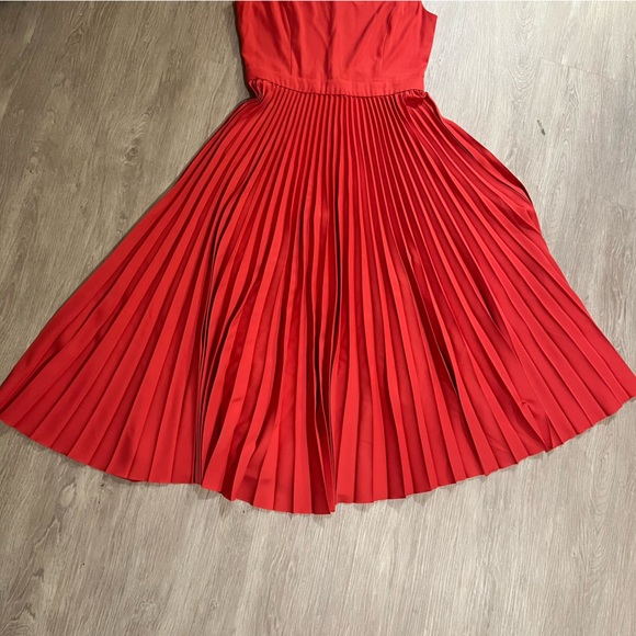 Cherry Red Accordion Dress – Babaton by Aritzia – Size 4 Pleated Midi - Picture 3 of 8
